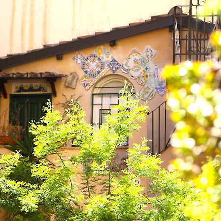 Campo De Fiori - Loft In Originario Anfiteatro Romano エクステリア 写真
