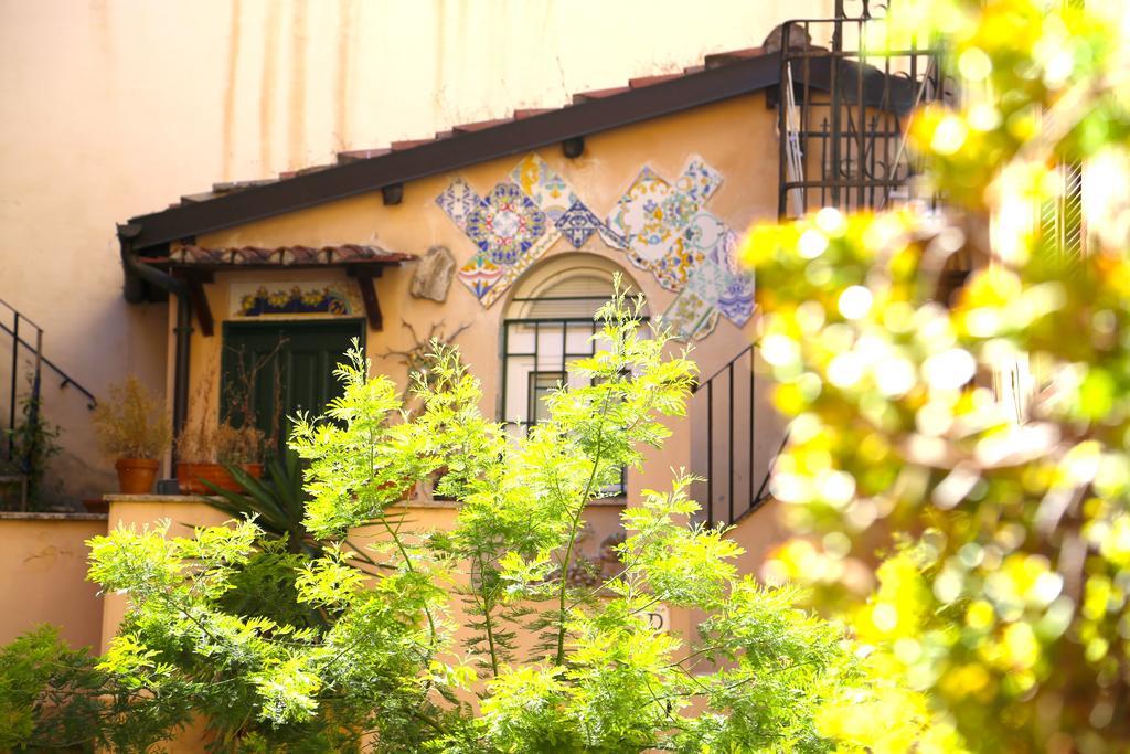 Campo De Fiori - Loft In Originario Anfiteatro Romano エクステリア 写真